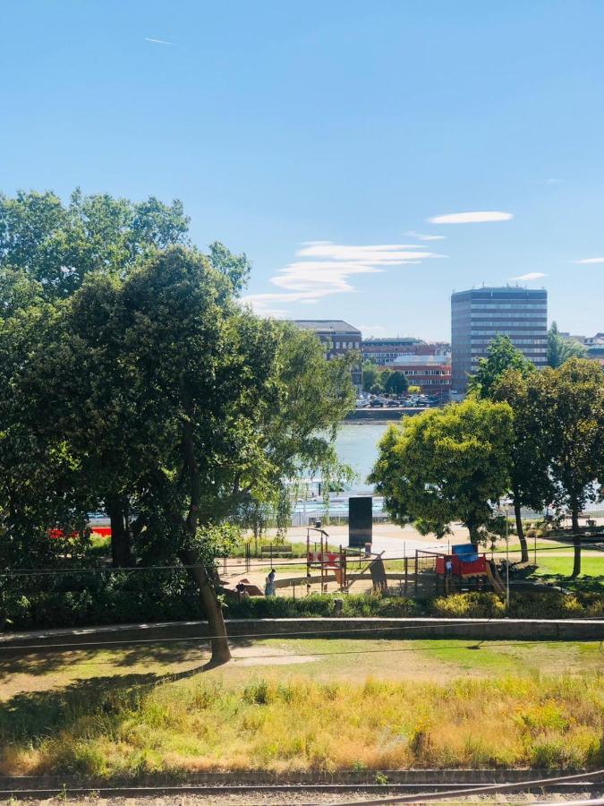 Bbudapest River Park ภายนอก รูปภาพ